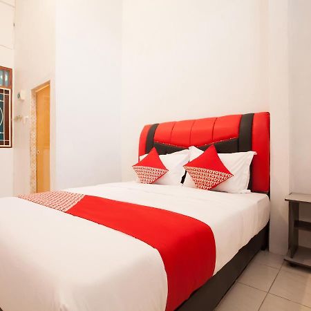 Oyo 1978 Pondok Indah Residence ميدان المظهر الخارجي الصورة